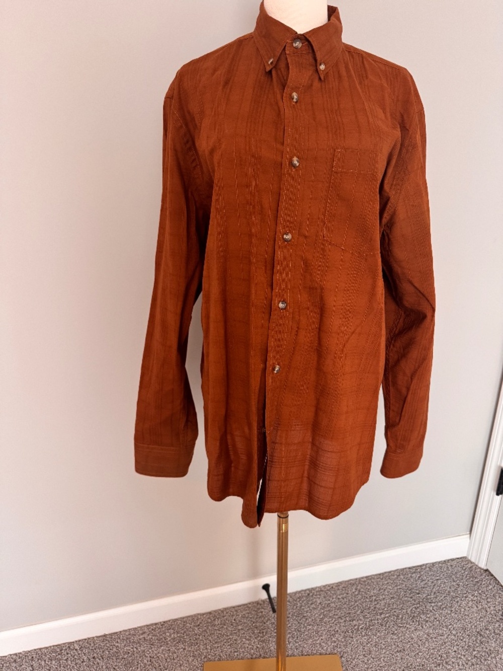 Banana Republic Men’s Untucked Button Down Shirt Large Rust Textured